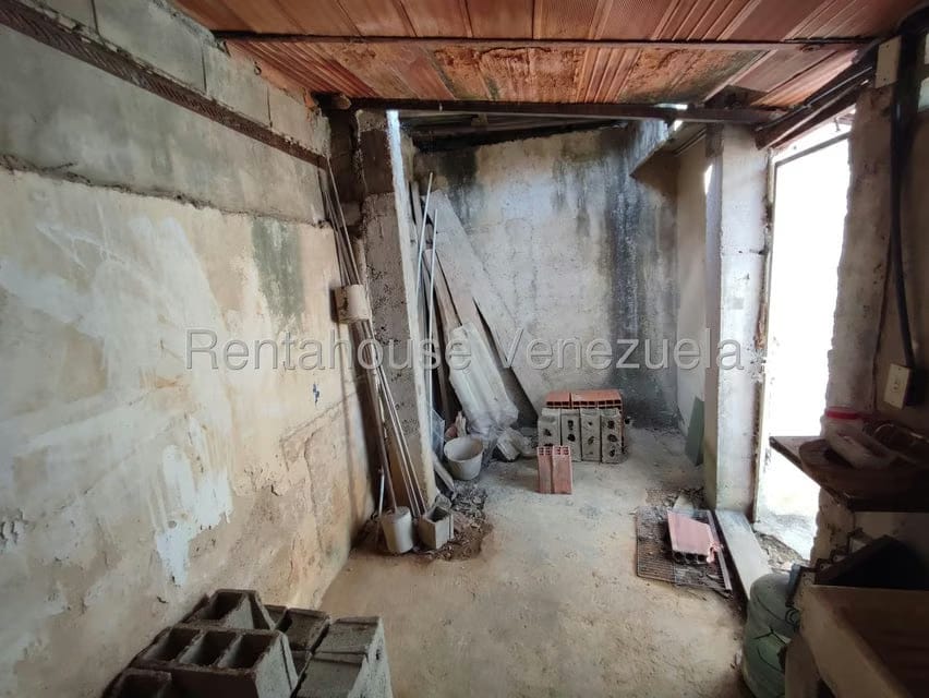 Casa (1 Nivel) en Venta en Las Quintas, Carabobo - 34