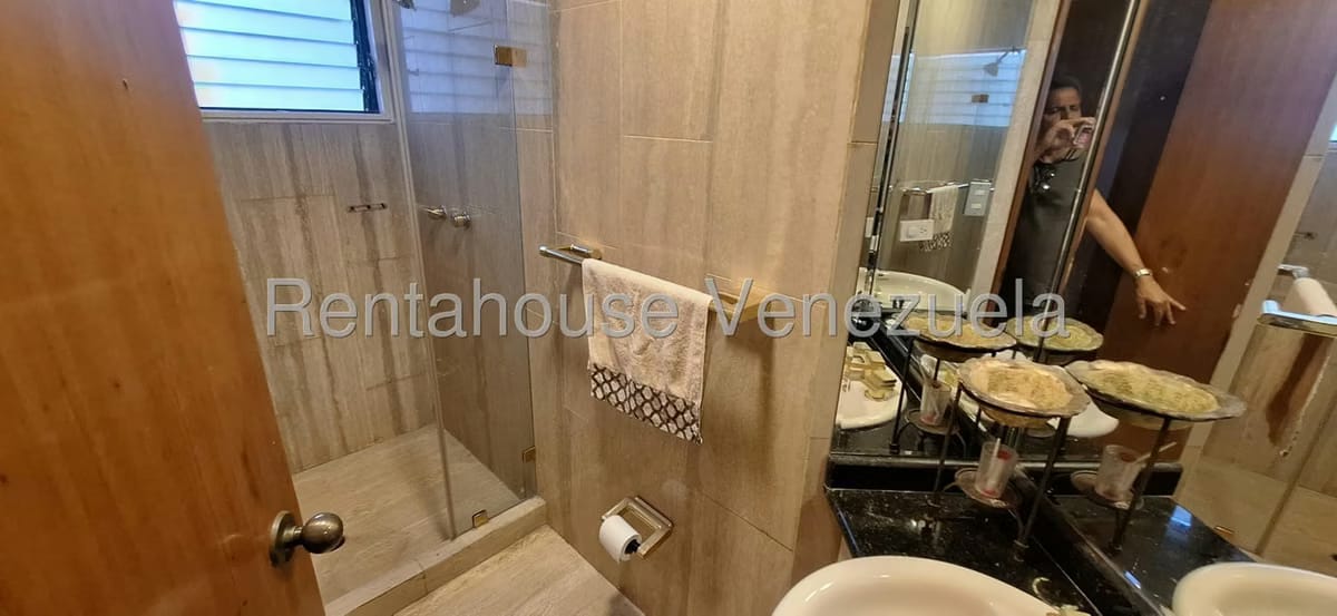 Apartamento (1 Nivel) en Venta en Colinas de Valle Arriba, Distrito Metropolitano - 16