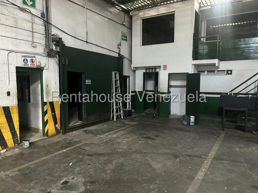 Comercial (Local Comercial) en Venta en Parroquia San Juan, Distrito Metropolitano - 11