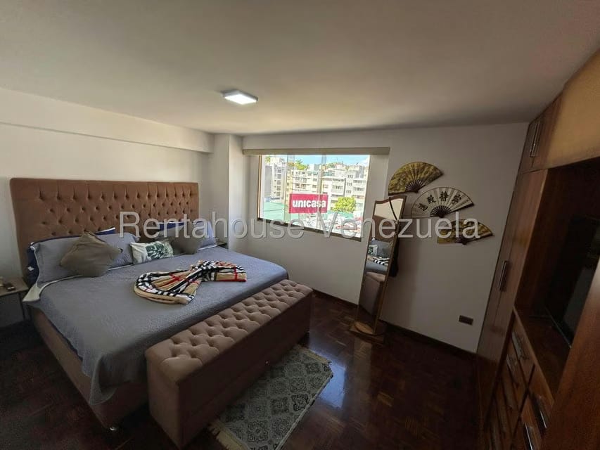 Apartamento (1 Nivel) en Venta en Cumbres de Curumo, Distrito Metropolitano - 11