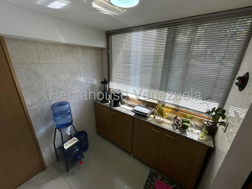 Apartamento (1 Nivel) en Venta en Cumbres de Curumo, Distrito Metropolitano - 29