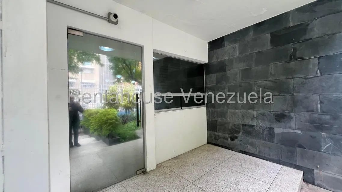 Comercial (Local Comercial) en Alquiler en Bello Campo, Distrito Metropolitano - 6