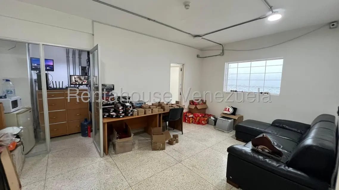 Comercial (Local Comercial) en Alquiler en Bello Campo, Distrito Metropolitano - 10