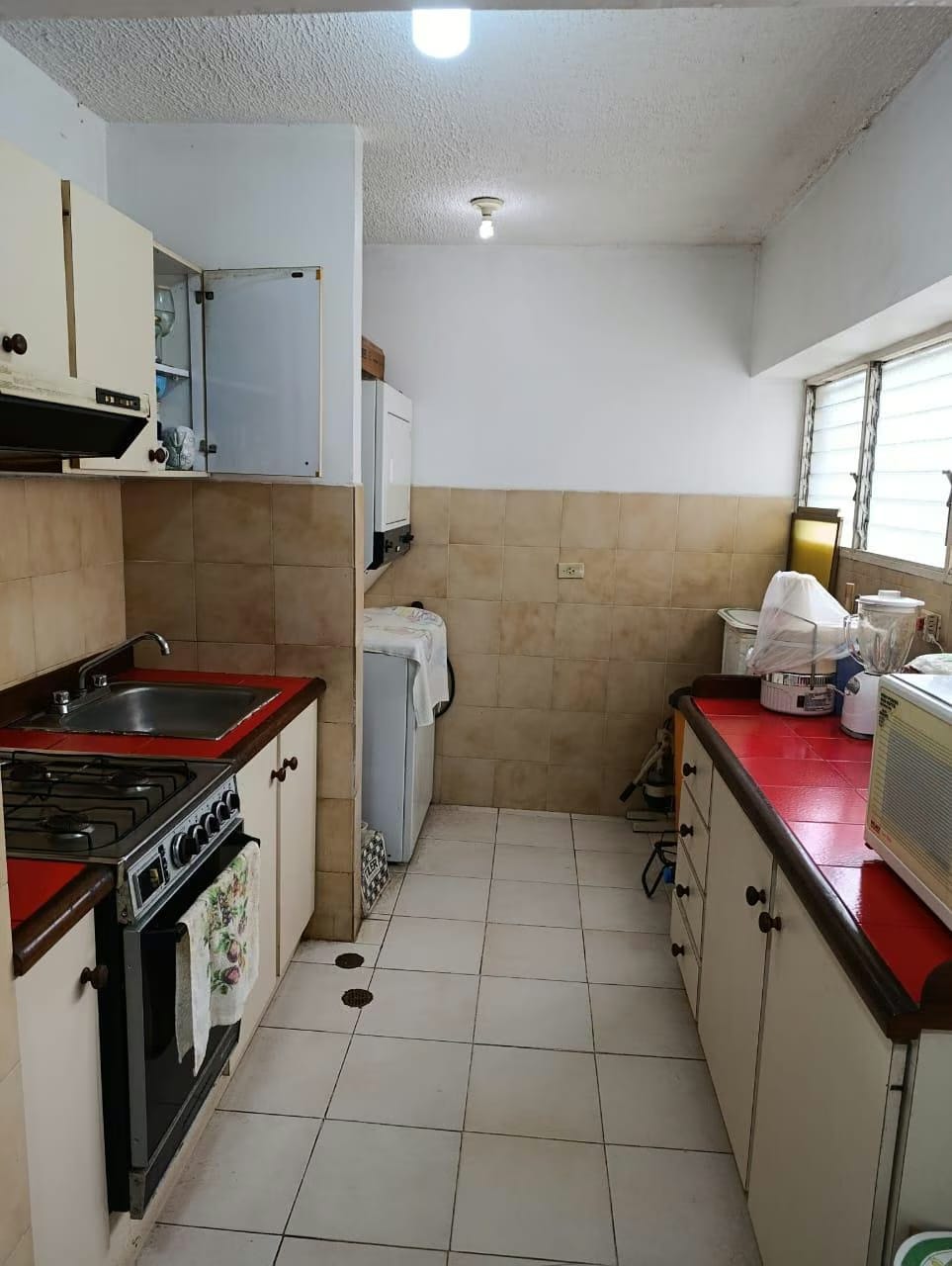 Apartamento en Venta - Urb. Los Helechos - San Antonio - Estado Miranda - 2