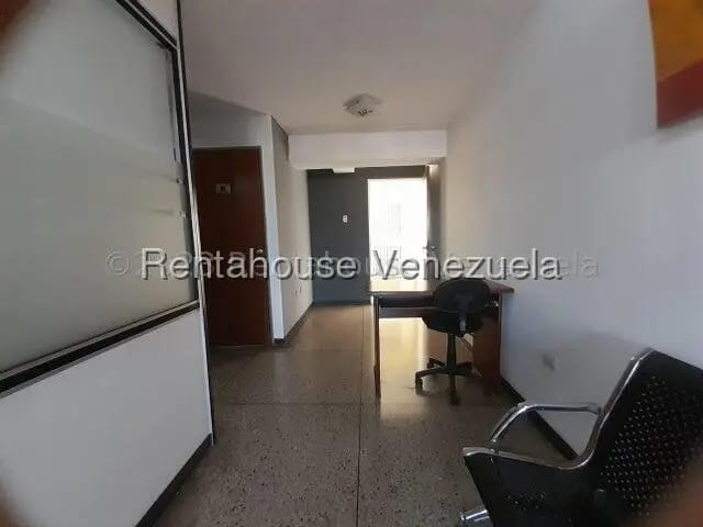 Comercial (Oficina) en Alquiler en Centro, Lara - 18