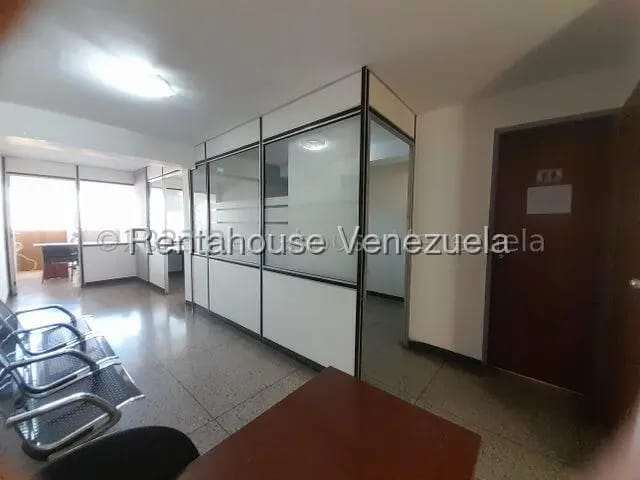 Comercial (Oficina) en Alquiler en Centro, Lara - 3