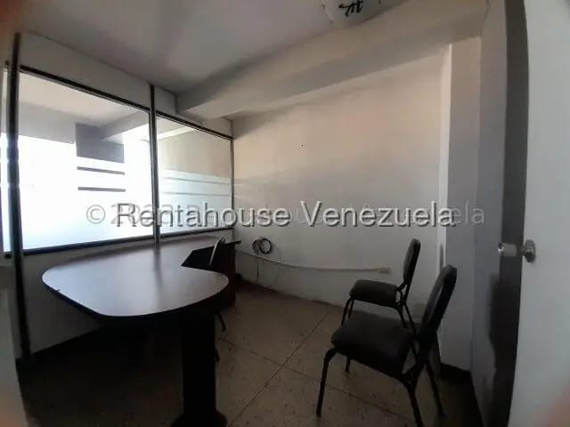 Comercial (Oficina) en Alquiler en Centro, Lara - 8