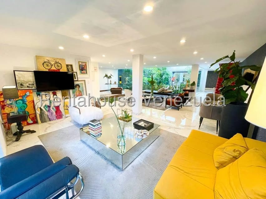 Casa (Multipes Niveles) en Venta en Santa Eduvigis, Distrito Metropolitano - 9