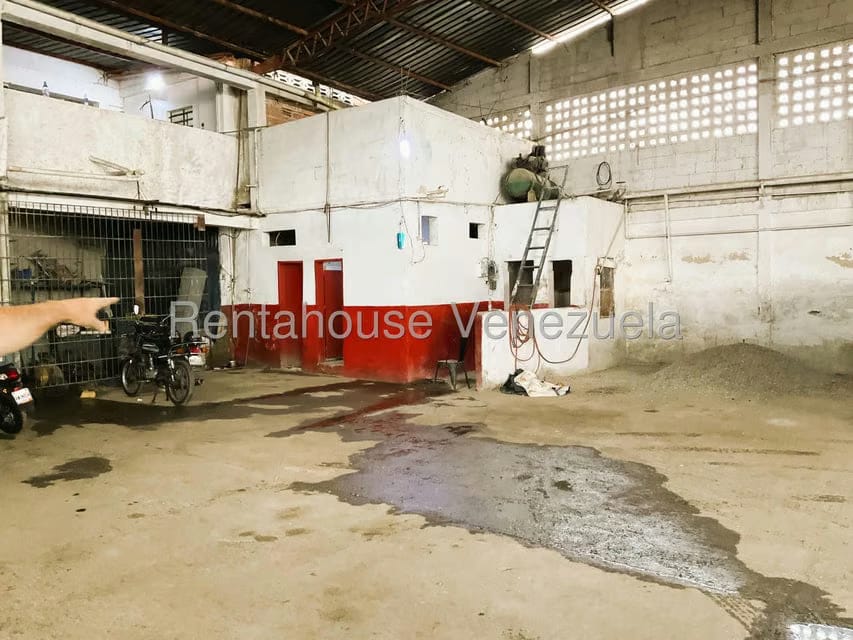 Comercial (Galpon - Deposito) en Venta en Petare, Distrito Metropolitano - 12