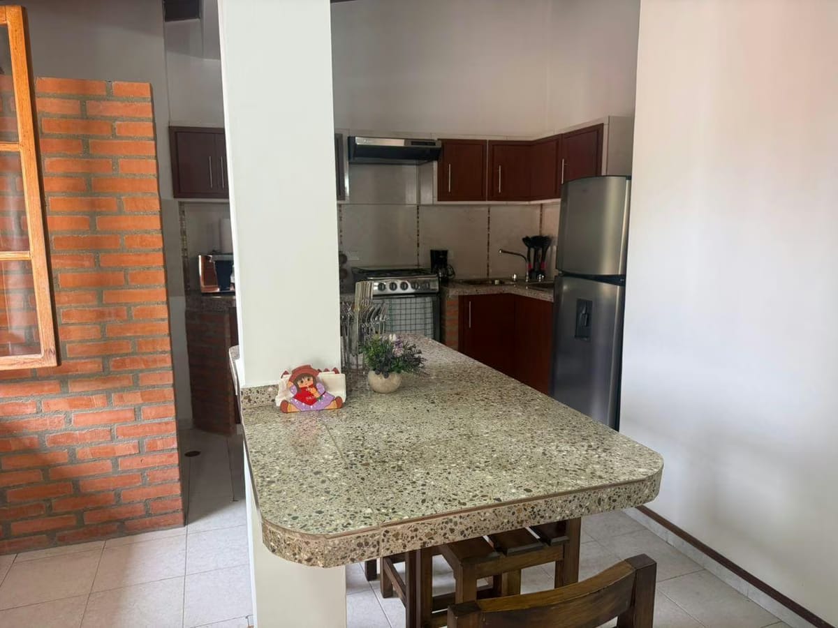 Apartamento En Alquiler - Res. Mirasierra Villas - Urb. Lumonty - Mérida - Estado Mérida