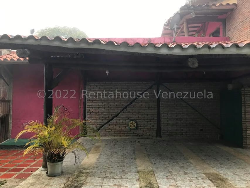 Casa (Multipes Niveles) en Venta en Oripoto, Distrito Metropolitano - 2
