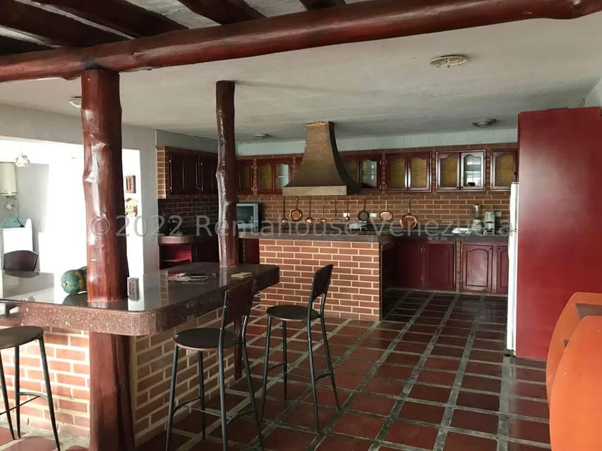 Casa (Multipes Niveles) en Venta en Oripoto, Distrito Metropolitano - 36
