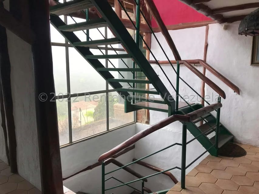 Casa (Multipes Niveles) en Venta en Oripoto, Distrito Metropolitano - 44