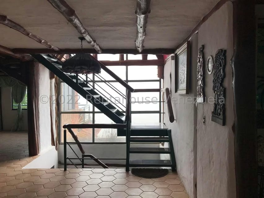 Casa (Multipes Niveles) en Venta en Oripoto, Distrito Metropolitano - 10
