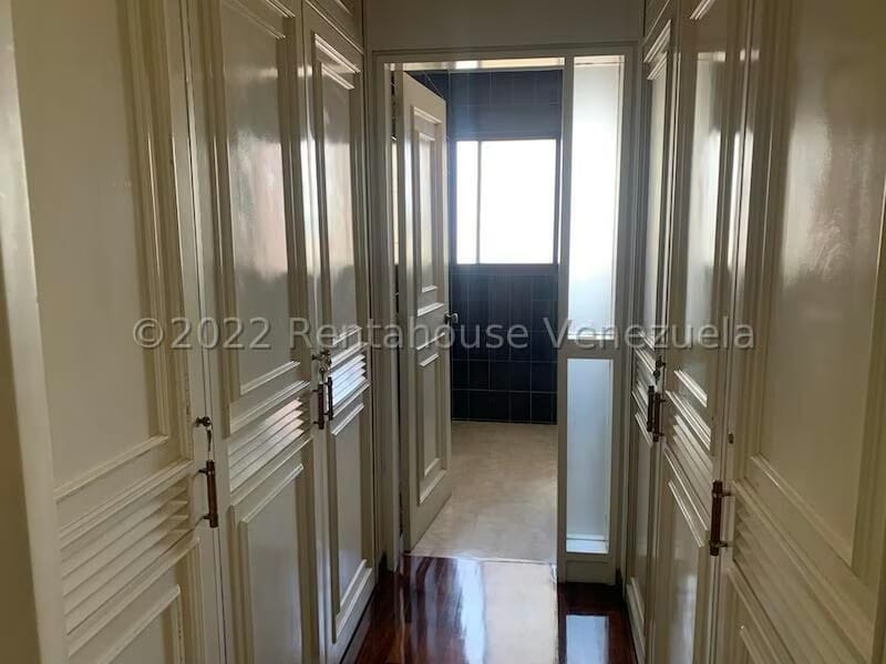 Apartamento (1 Nivel) en Venta en Los Chorros, Distrito Metropolitano - 14