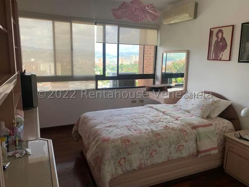 Apartamento (1 Nivel) en Venta en Los Chorros, Distrito Metropolitano - 17
