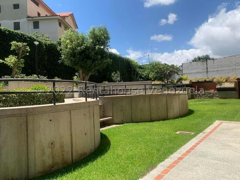 Apartamento (1 Nivel) en Venta en Los Chorros, Distrito Metropolitano - 23