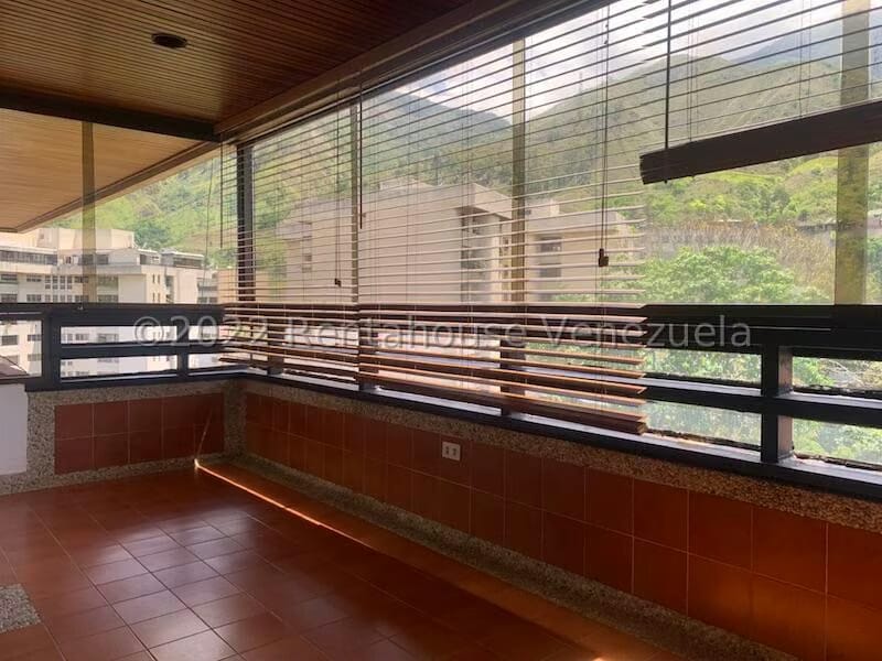 Apartamento (1 Nivel) en Venta en Los Chorros, Distrito Metropolitano - 9