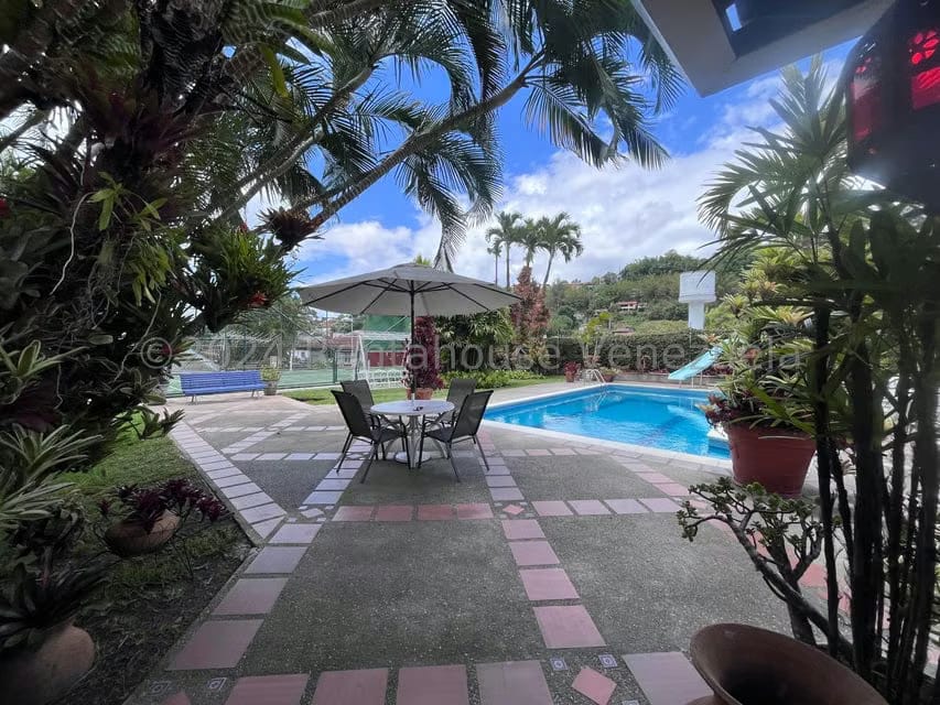 Casa (Multipes Niveles) en Venta en Las Marias, Distrito Metropolitano - 50