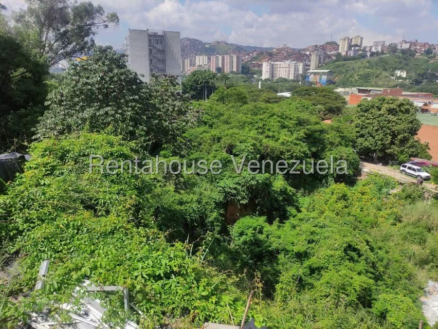 Terreno (Comercial) en Venta en Santa Monica, Distrito Metropolitano - 9