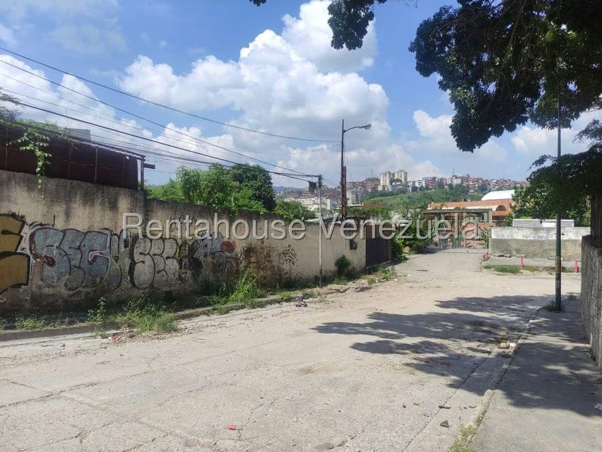 Terreno (Comercial) en Venta en Santa Monica, Distrito Metropolitano - 10