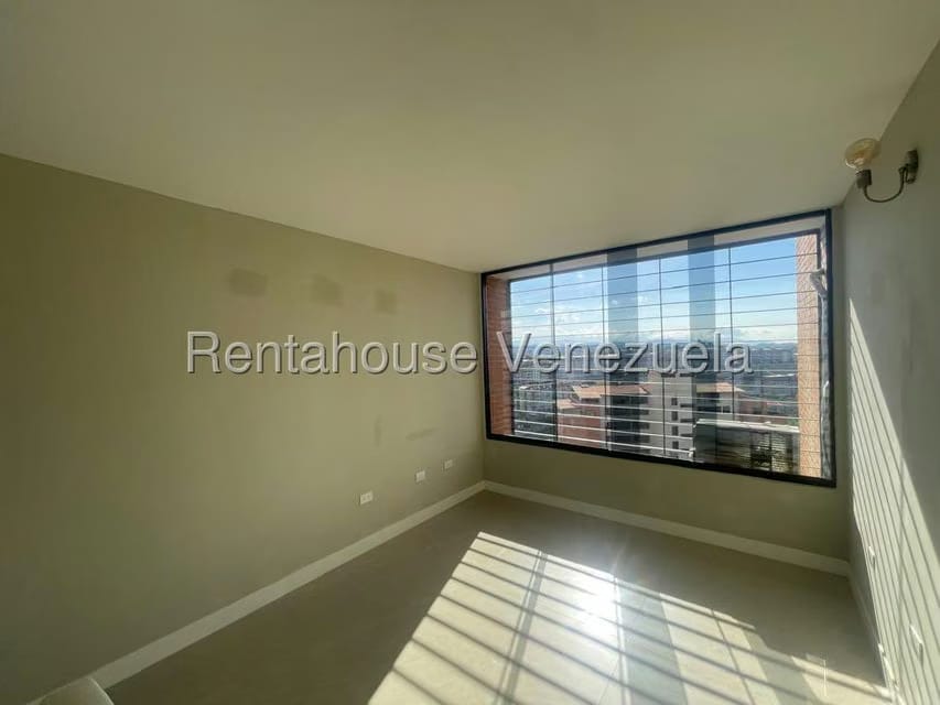 Apartamento (1 Nivel) en Venta en Colinas de La Tahona, Distrito Metropolitano - 11