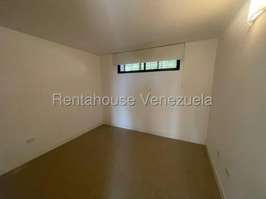 Apartamento (1 Nivel) en Venta en Colinas de La Tahona, Distrito Metropolitano - 15