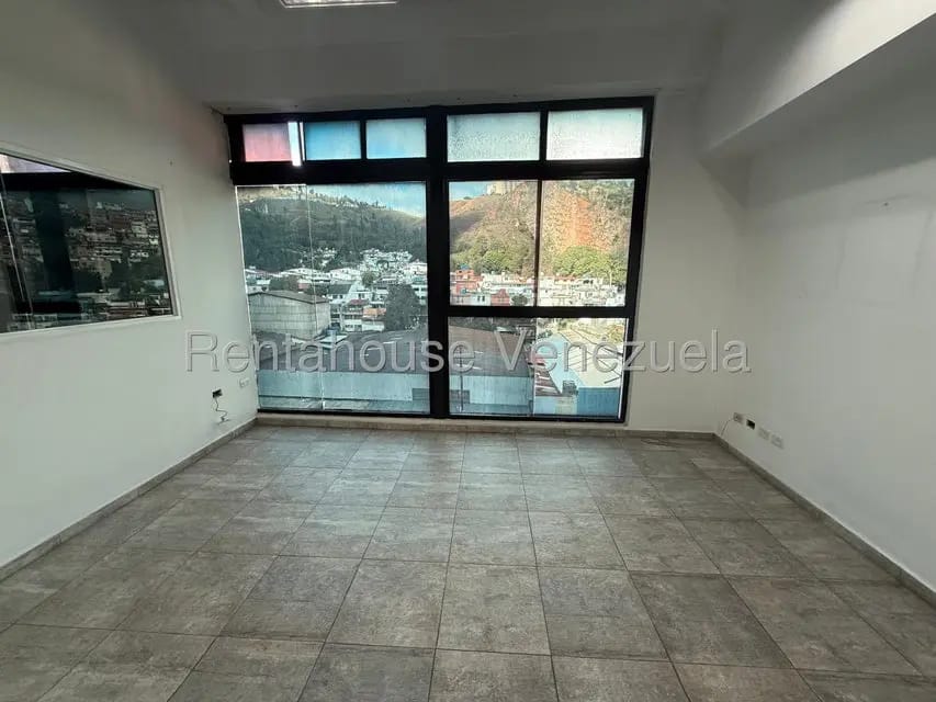 Comercial (Local Comercial) en Alquiler en Piedra Azul, Distrito Metropolitano - 13