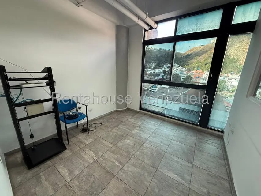 Comercial (Local Comercial) en Alquiler en Piedra Azul, Distrito Metropolitano - 14
