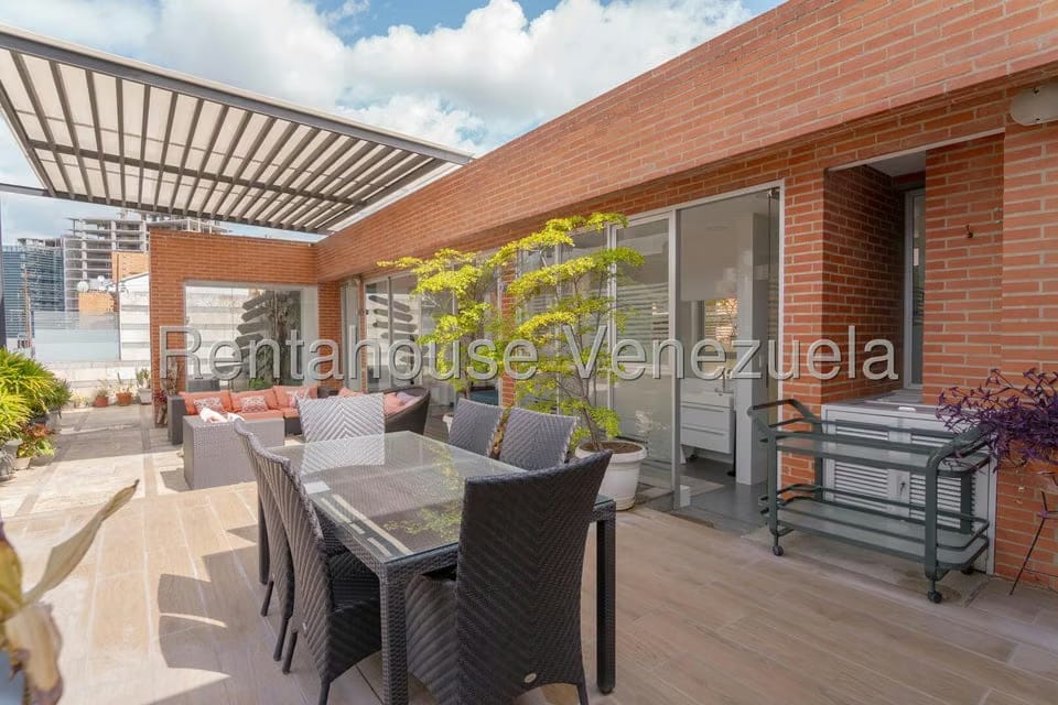 Apartamento (Duplex) en Venta en Las Mercedes, Distrito Metropolitano - 25