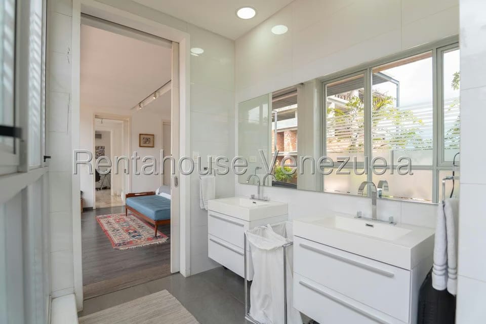 Apartamento (Duplex) en Venta en Las Mercedes, Distrito Metropolitano - 30