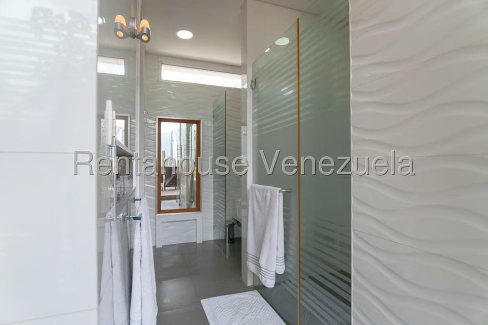 Apartamento (Duplex) en Venta en Las Mercedes, Distrito Metropolitano - 31