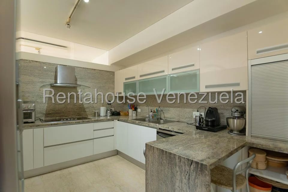 Apartamento (Duplex) en Venta en Las Mercedes, Distrito Metropolitano - 40