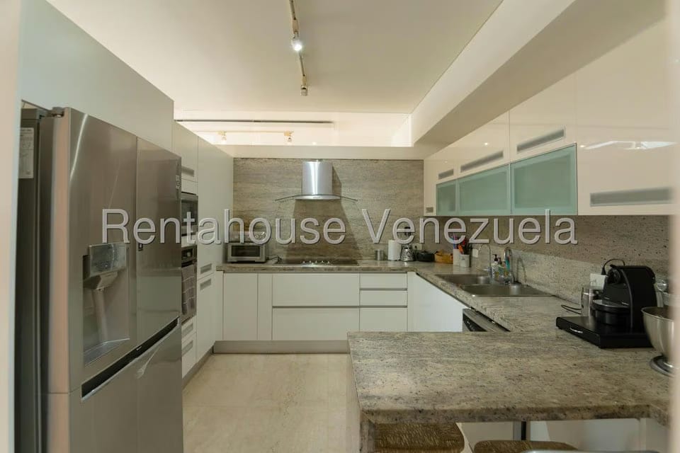 Apartamento (Duplex) en Venta en Las Mercedes, Distrito Metropolitano - 41