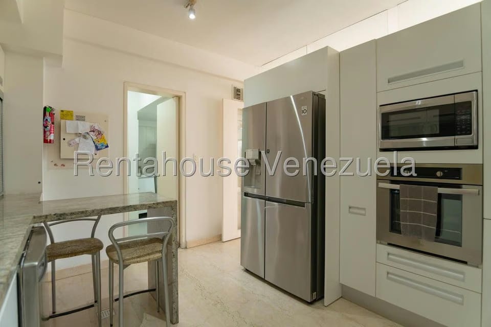 Apartamento (Duplex) en Venta en Las Mercedes, Distrito Metropolitano - 42