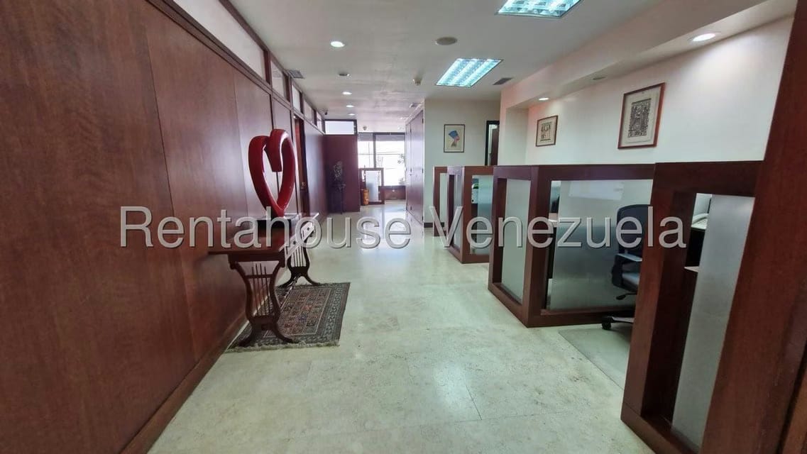 Comercial (Oficina) en Venta en El Rosal, Distrito Metropolitano - 16