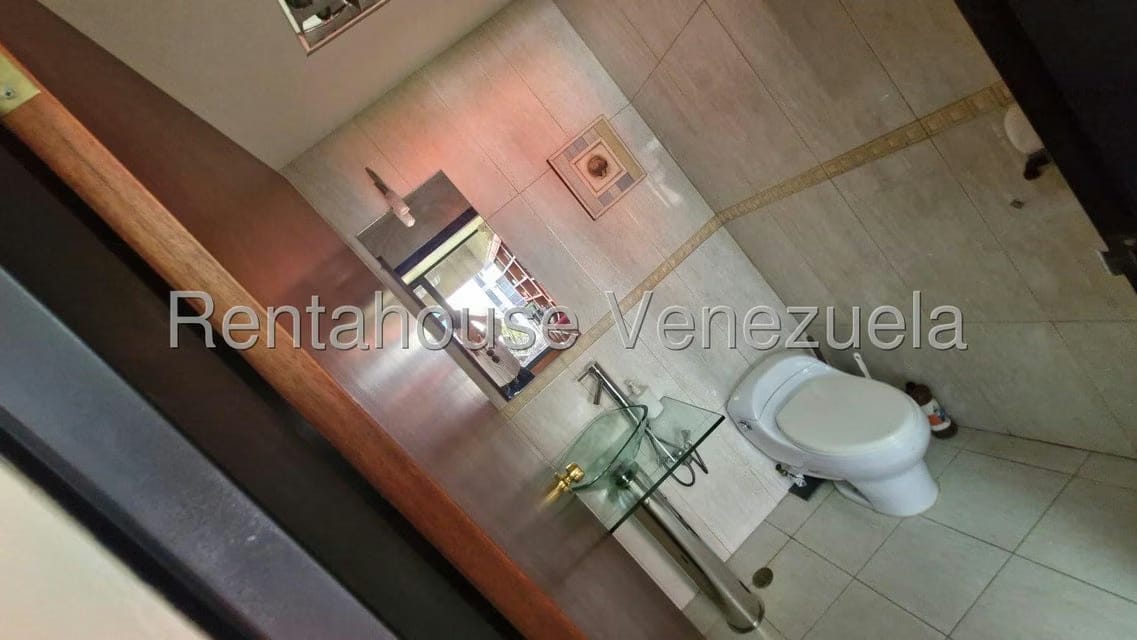 Comercial (Oficina) en Venta en El Rosal, Distrito Metropolitano - 6
