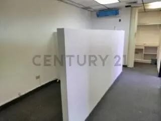 Oficina en venta en Los Dos Caminos, Torre Capital - 6