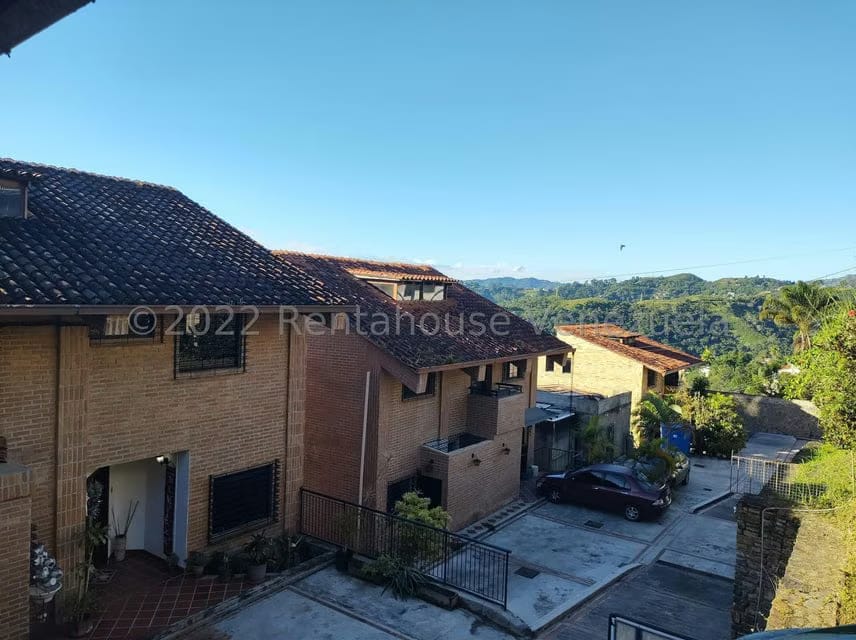 Casa (Multipes Niveles) en Venta en Oripoto, Distrito Metropolitano - 2