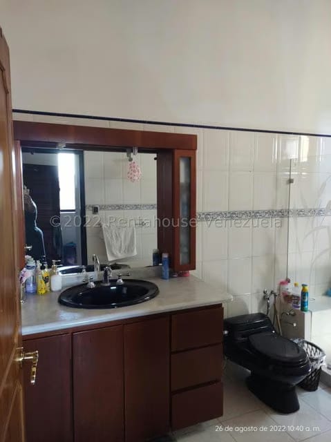 Casa (Multipes Niveles) en Venta en Oripoto, Distrito Metropolitano - 12