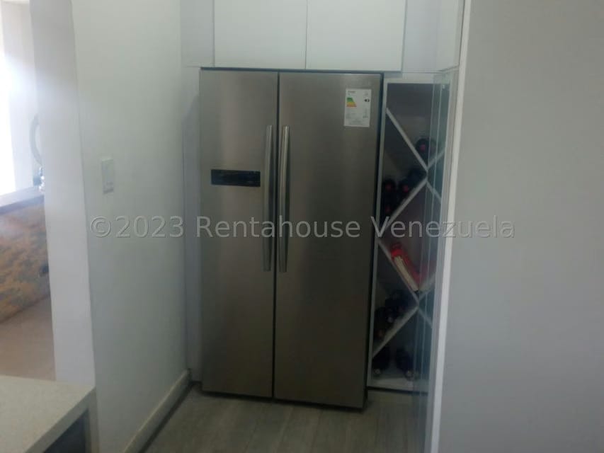 Casa (Multipes Niveles) en Venta en Oripoto, Distrito Metropolitano - 26
