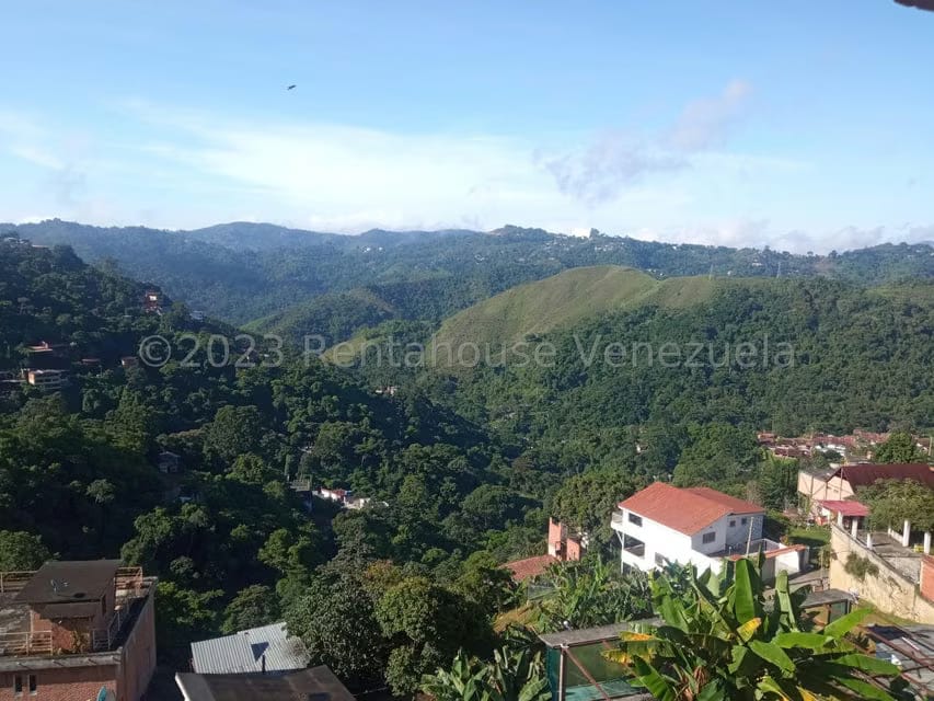 Casa (Multipes Niveles) en Venta en Oripoto, Distrito Metropolitano - 30