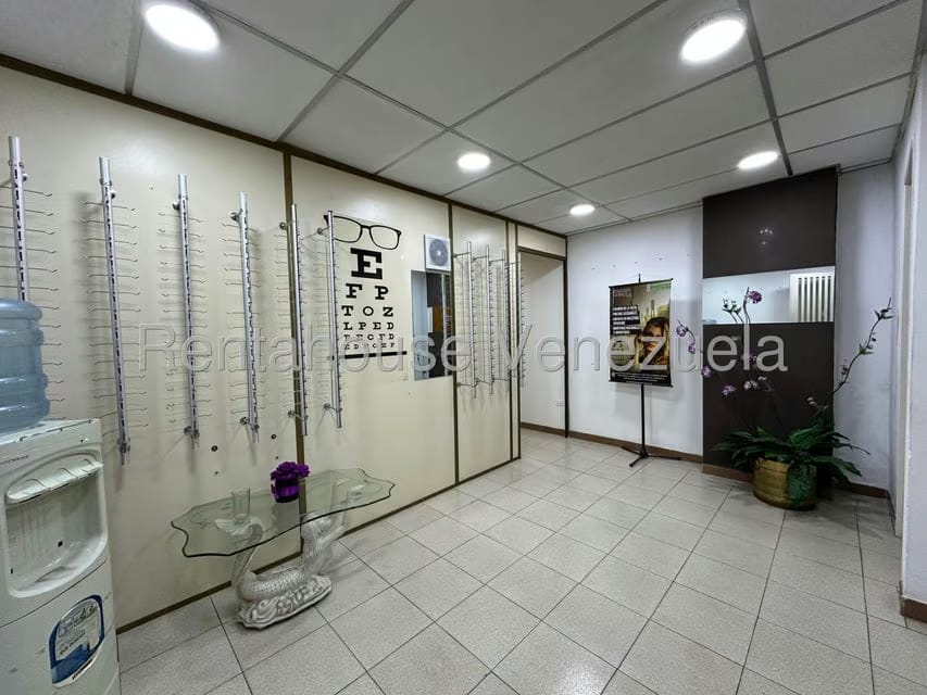 Comercial (Edificio) en Venta en Zona Centro, Aragua - 14