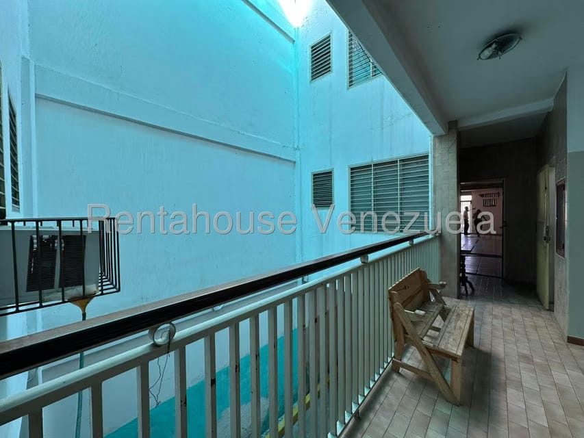 Comercial (Edificio) en Venta en Zona Centro, Aragua - 15