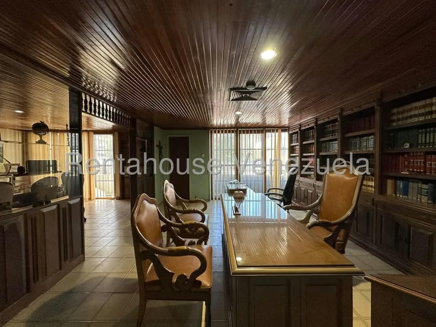 Comercial (Edificio) en Venta en Zona Centro, Aragua - 51