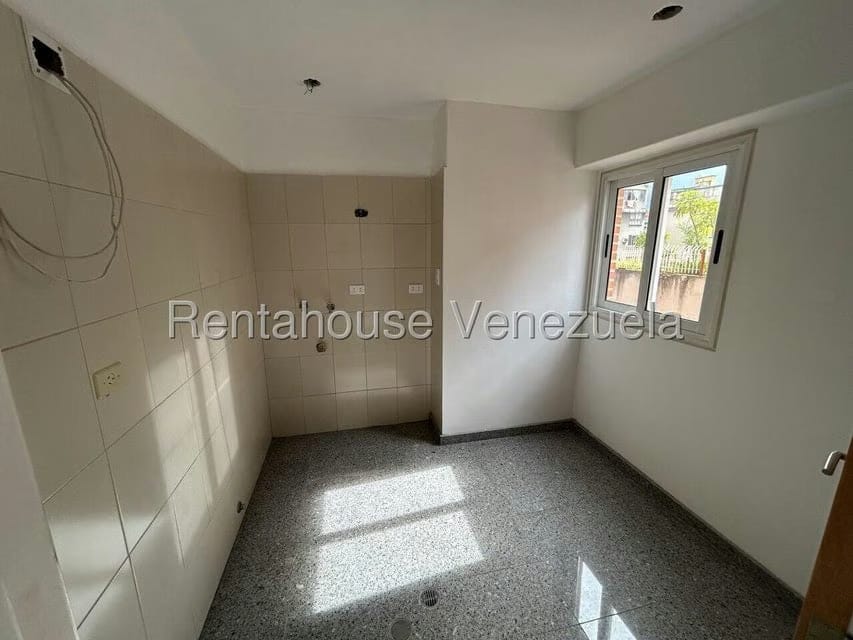 Apartamento (1 Nivel) en Venta en La Florida, Distrito Metropolitano - 20