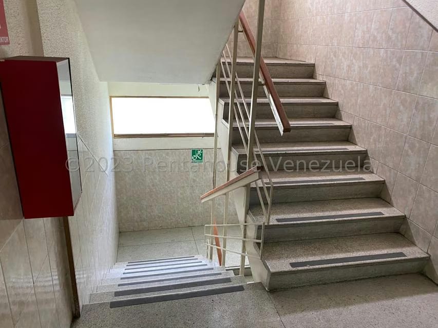 Negocios y Empresas (Medicina y Salud) en Venta en Valle Abajo, Distrito Metropolitano - 18