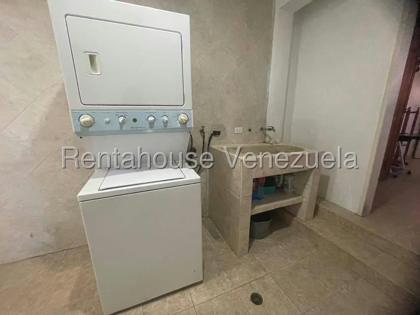 Casa (Multipes Niveles) en Venta en Via el Ujano, Lara - 23