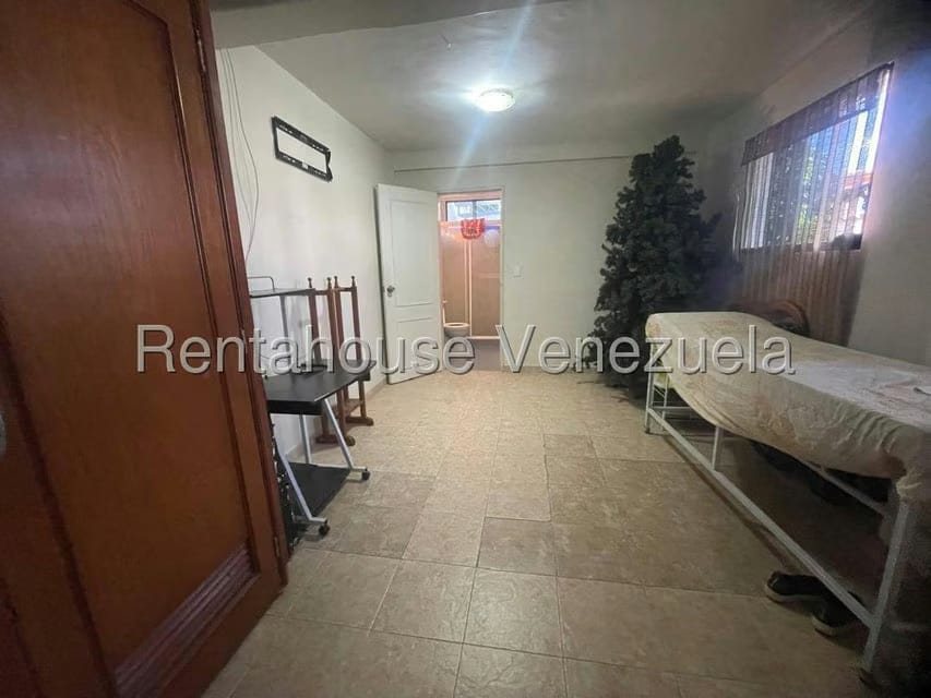 Casa (Multipes Niveles) en Venta en Via el Ujano, Lara - 24