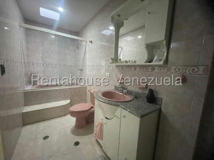 Casa (Multipes Niveles) en Venta en Via el Ujano, Lara - 42